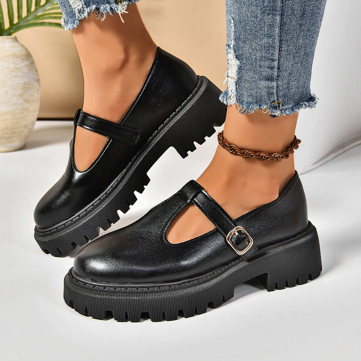 Thick Bottom Retro Shoes Female Plus Size