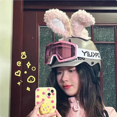 Ski Helmet Decoration Cartoon Dəbilqə (Kaska) aksesuarları - pink-wool-roll-helmet-not-included
