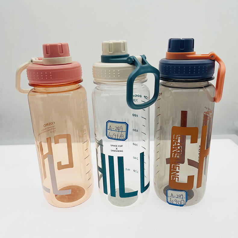 Taza de agua de plástico Sansheng para hombres y mujeres de gran capacidad 1000ml portátil conveniente deportes hervidor estudiante taza de ocio al aire libre