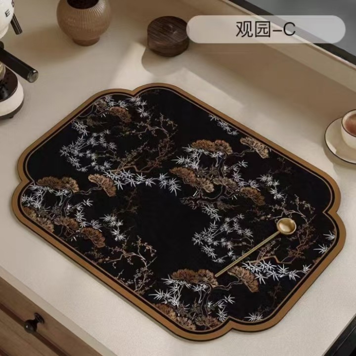 관위안-C
