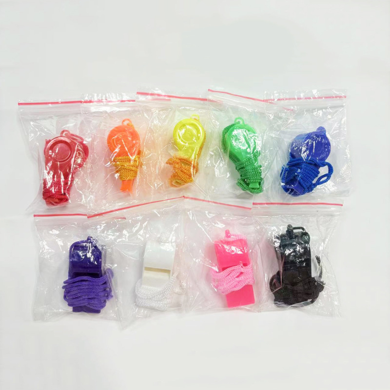 音が大きいプラスチック屋外で消防口笛審判の歩哨運動会で歩哨ファンの応援道具を訓練する|undefined