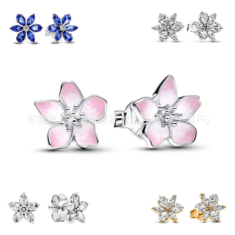 Pan's House White Copper Silver-Plated Daisy and Cherry Blossom Earrings, Romantic Dreamy Light Luxury Earrings, High-End Gift for Girlfriend Pan's House White Copper Silver-Plated Daisy and Cherry Blossom Earrings, Romantic Dreamy Light Luxury Earrings, High-End Gift for Girlfriend