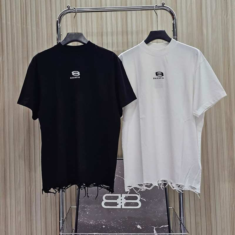 Original Paris B Brand T-Shirt with Circular Embroidery Logo on the Chest, Distressed Hem with Torn Design, Loose Short-Sleeve T-Shirt