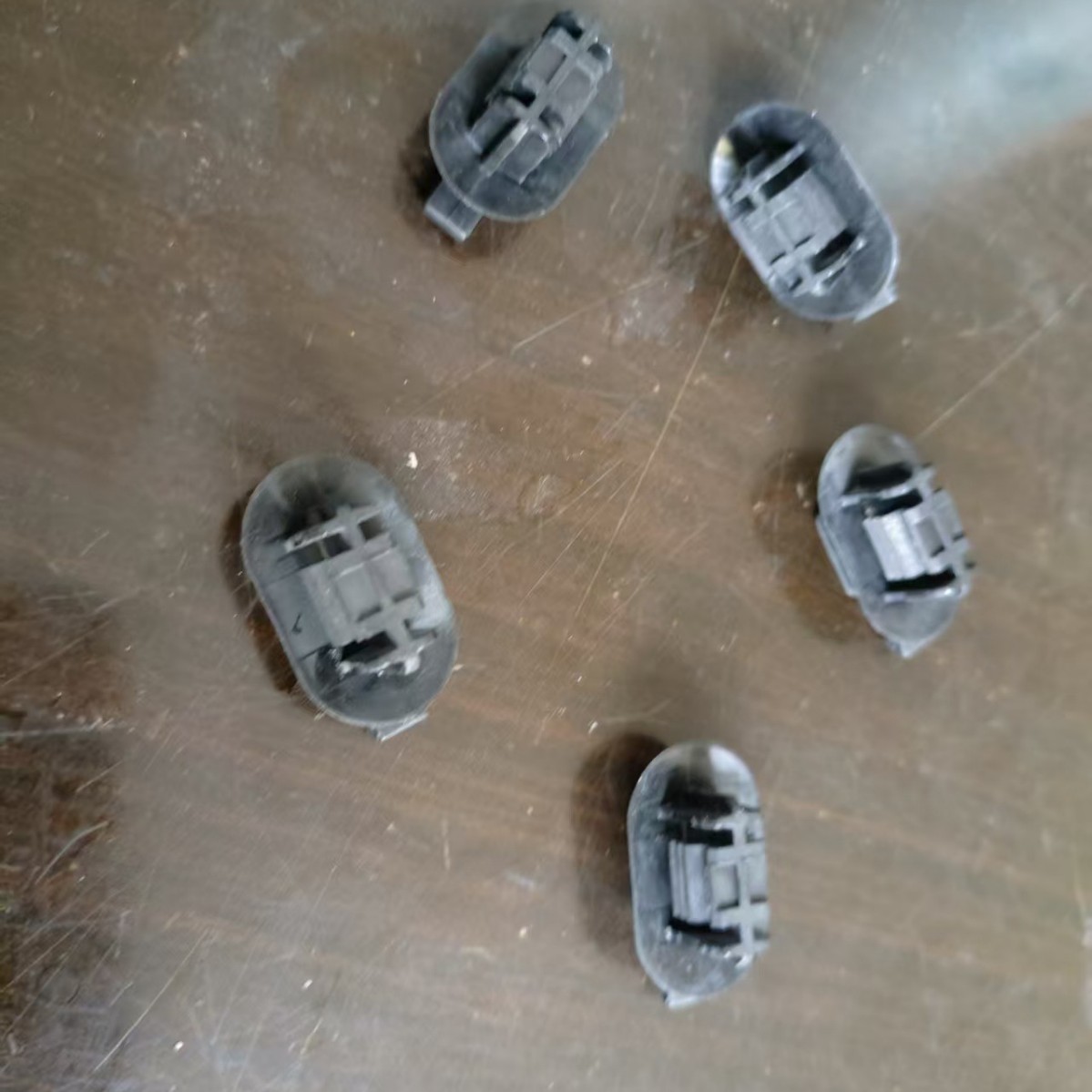 151-00704    YCCFT82x185      151-01842