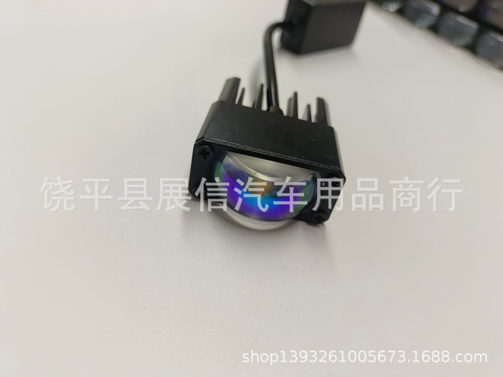 lámpara de parrilla de automóvil lámpara de red de automóvil LED de dos colores motorcycle LED de luz de motor delantero del diablo ojo