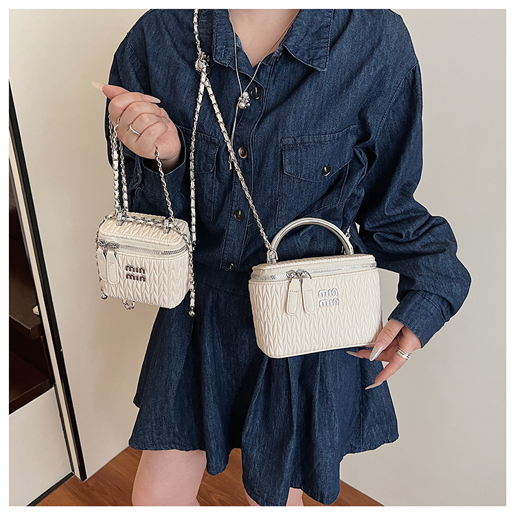 Soft surface pleated bucket bag for women, 2025 new style hand-held hard shell cosmetic box bag, crossbody single-shoulder mobile phone bag undefined