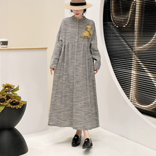 秋季新款宽松大码女装韩版外贸绣花棉麻条纹立领长款连衣裙批发