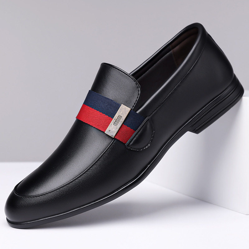 Giày lười nam da thật kiểu moccasin, mũi phẳng, đế bệt, thoáng khí — nâu, đen