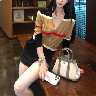 �͌���2025�¿����b�l�yᘿ�������С��ë��Ů����
