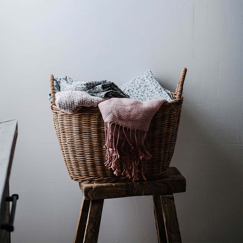 Cesta de ropa sucia de ratán natural tejida cesta de almacenamiento cesta de lavandería doméstica cesta de ropa tejida de ratán cesta de ropa artefacto