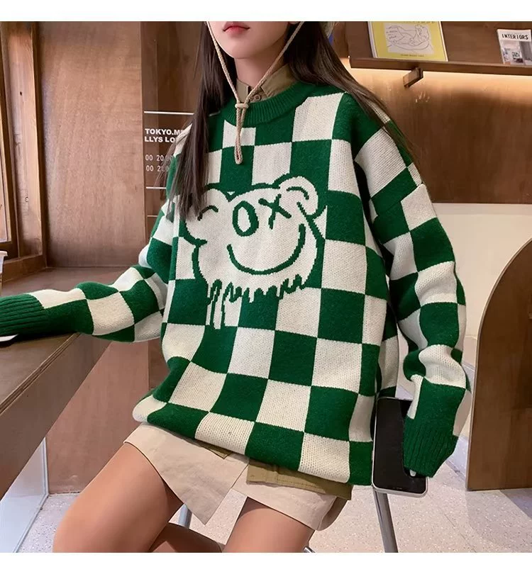 Demi-season knitted sweater unisex, cute bear/deer motif, sizes M–3XL (recommended body weight)
