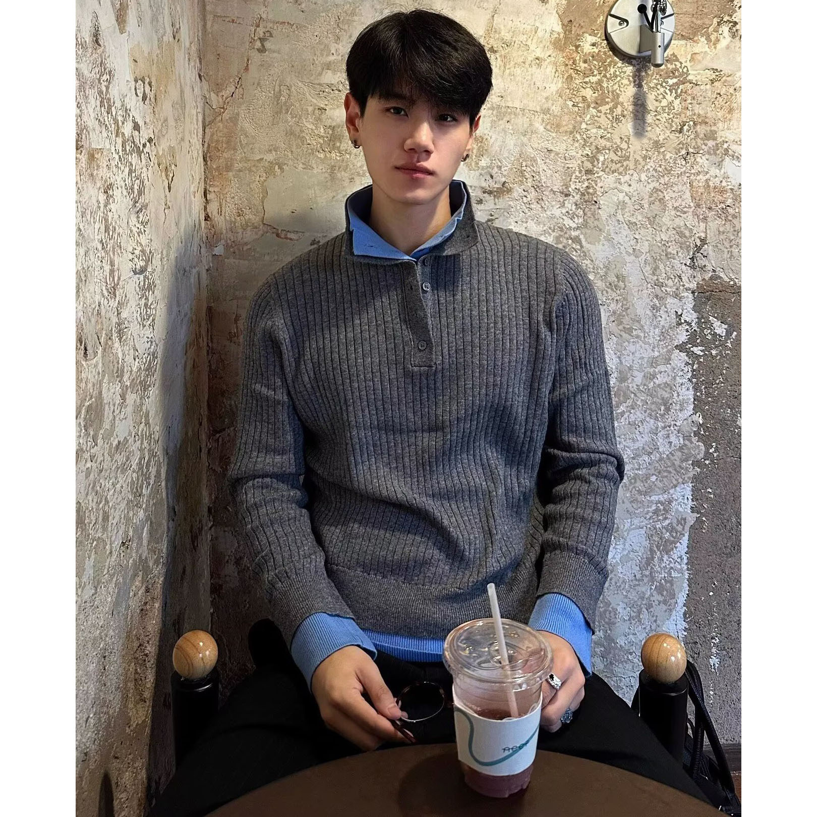 Falsas dos piezas de collar henry jersey suéter hombre viejo estilo de alto sentido de otoño invierno suéter fábrica transfronteriza al por mayor
