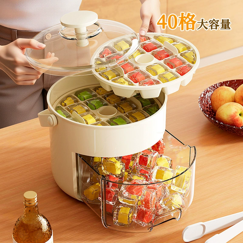 Capacious ice cubes, mold for home use for boxes, handheld ice bucket