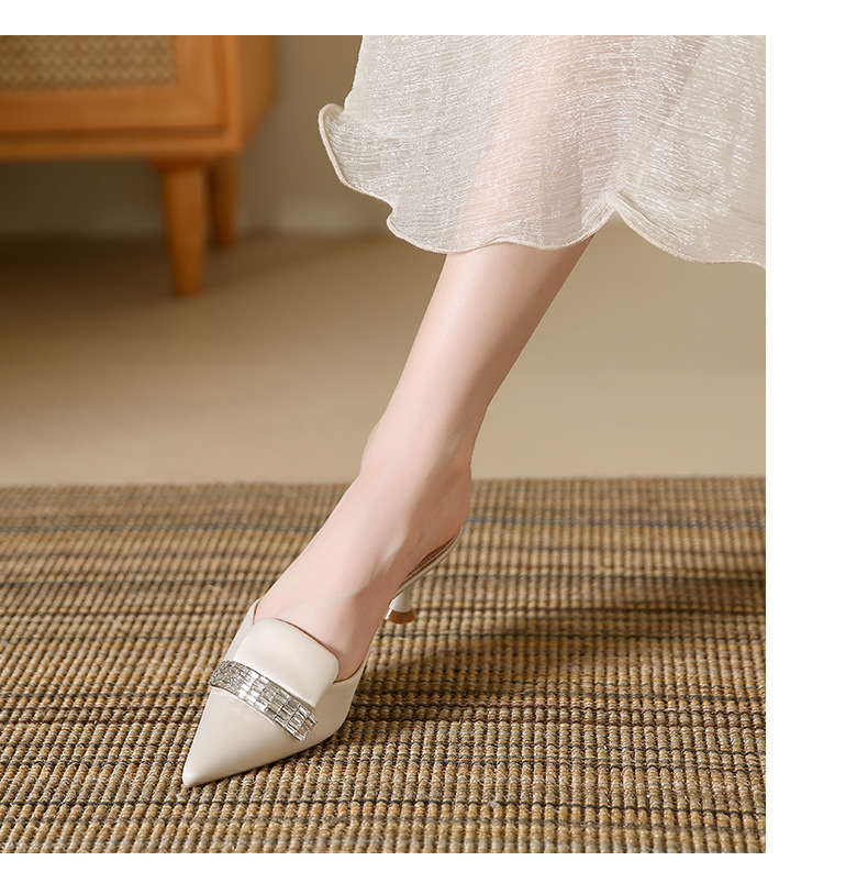 Odzież wierzchnia klapki damskie damskie 2023 lato wysokiej klasy Rhinestone Baotou półpantofle damskie szpiczasty nosek szpilki damskie szpilki_voghion.com