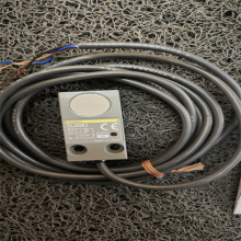 �ձ�ŷķ��Omron����WLG2-55LD-M1GJ 0.5M����������紫������