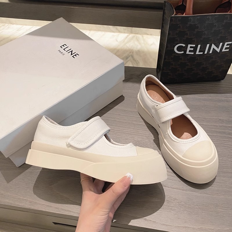 화이트 캔버스 6137