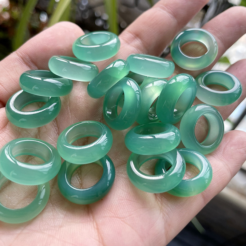 Green agate running ring accessories handmade DIY handheld tassel accessories oil green chalcedony donut ring manufacturers wholesale