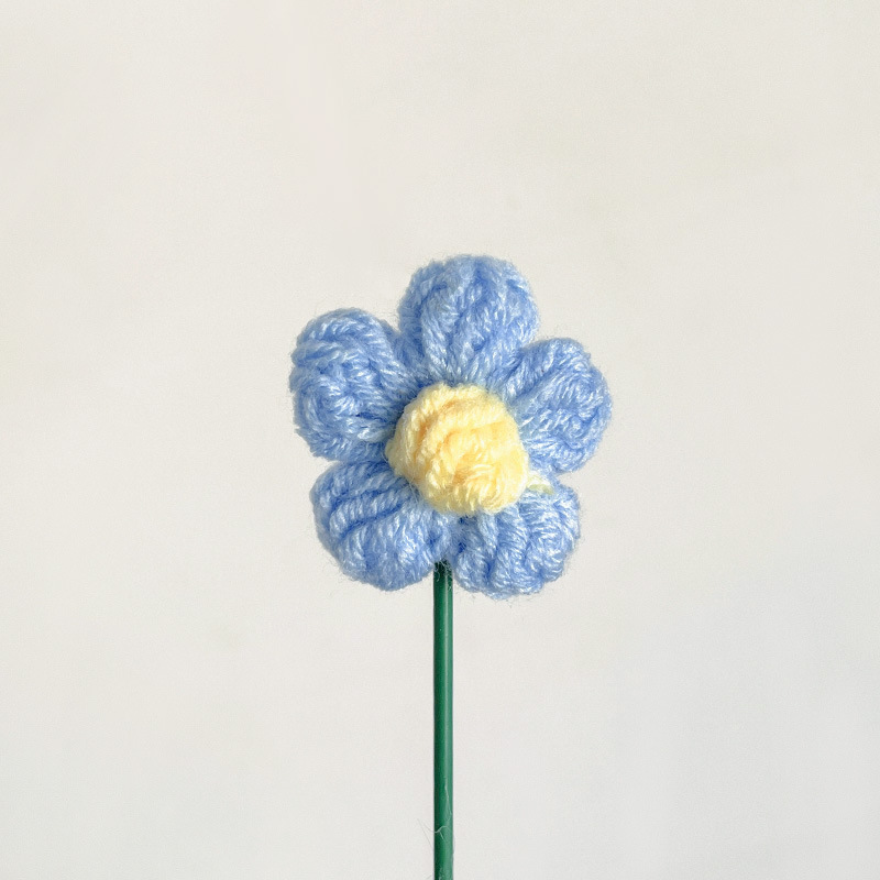 クロスボーダーの手編みの完成品の小さい花束は花の毛糸のメリヤスの花束を模倣します。|undefined