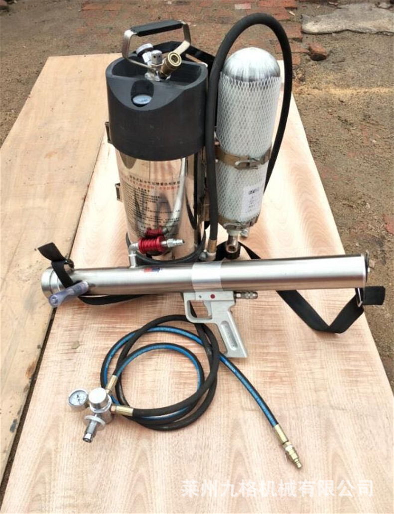 QWMB12背负式脉冲气压喷雾水枪详情