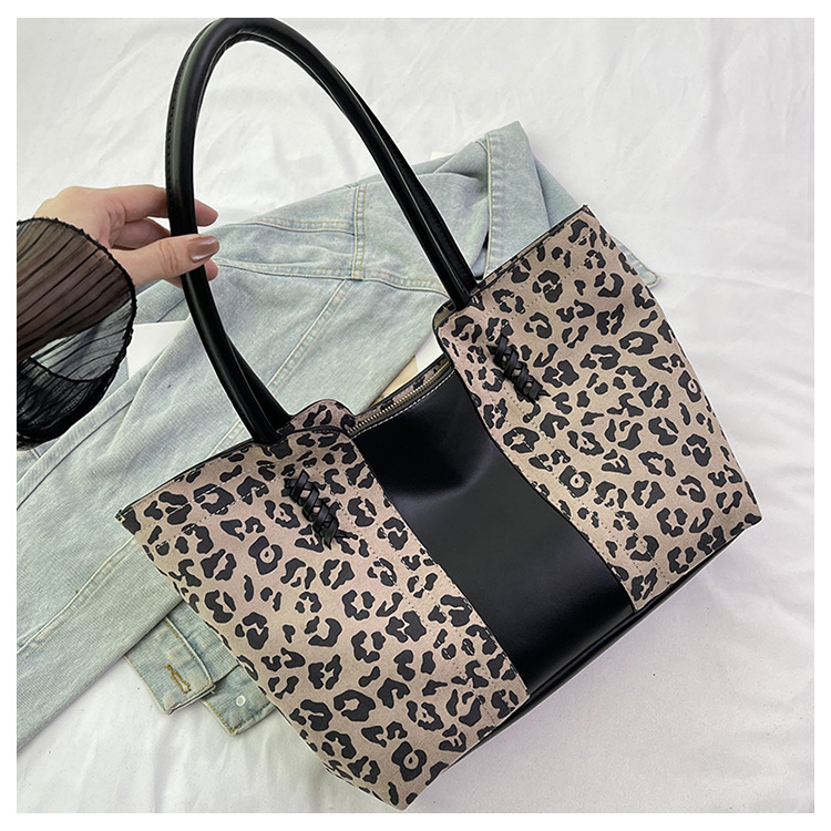 Comercio exterior nuevo leopardo bolso de mujer bolso de mano 2024 moda bolso de moda bolso de hombro estilo retro europeo y americano