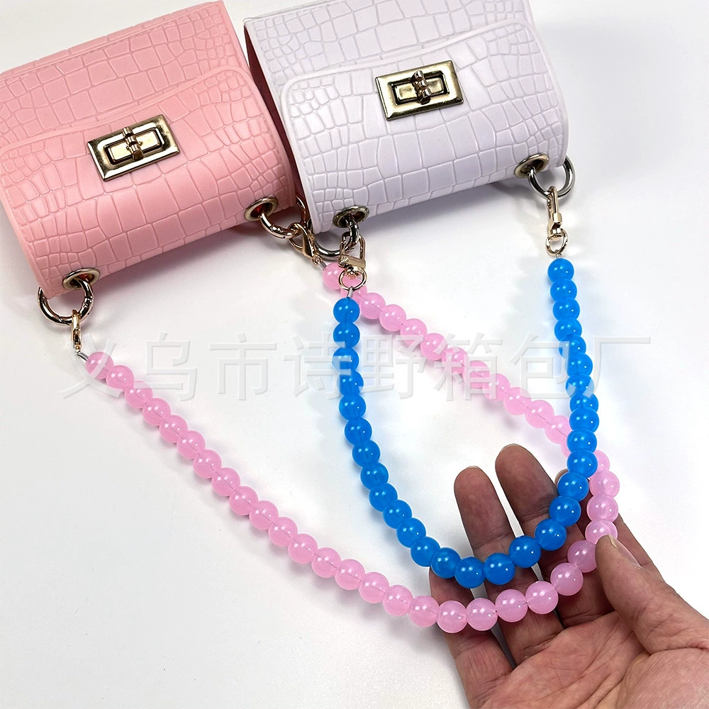 Handheld chain from pearl, phone case, bag accessory, shoulder bag on chain
