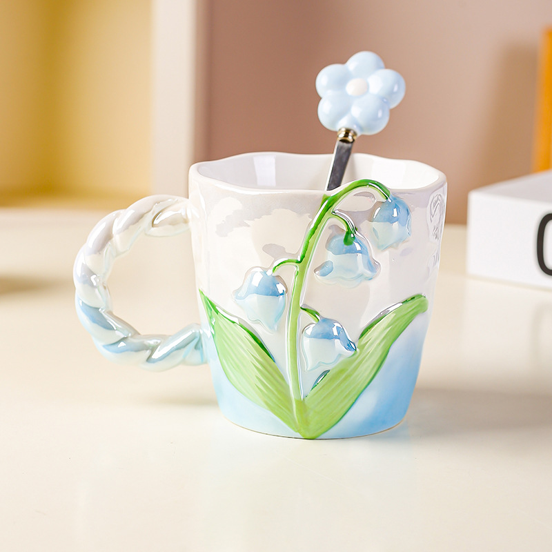 [Lirio del Valle] pintado a mano bajo vidriado Taza de cerámica chica Oficina taza de agua del hogar chica taza de café