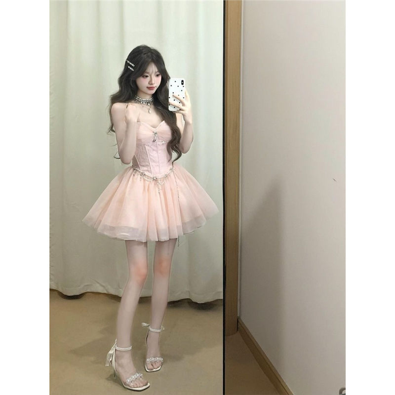 甜美减龄少女风收腰吊带连衣裙新款轻奢精致感显瘦网纱蓬蓬仙女裙|undefined