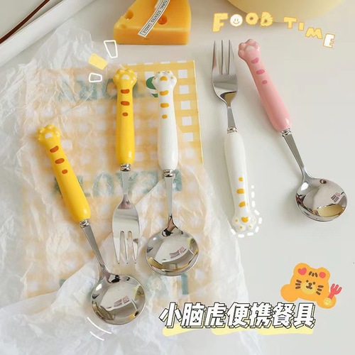 Cute and High-Quality Spoons - Whimsical Tiger Cartoon Children's Dessert Spoons - Small Spoons Wholesale - Jieyang Ceramic Spoons