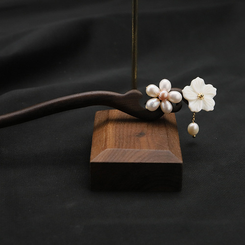 Black sandalwood hairpin, ancient high-end natural freshwater pearl hair ornaments, hand-made new Chinese style hairpin, Hanfu accessories