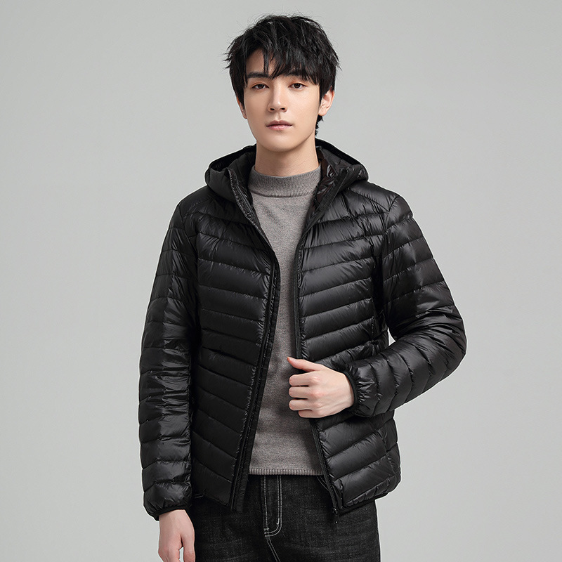가을과 겨울 새로운 패션 후드 재킷 남자의 경량 다운 재킷 짧은 유행 모든 경기 캐주얼 화이트 덕 다운 솔리드 컬러