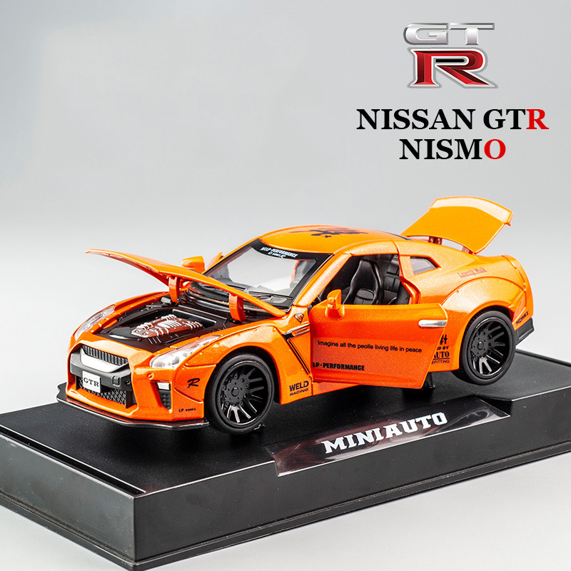 En caja Jianyuan simulación 1:32 Nissan GTR modelo de coche de aleación Tire hacia atrás modelo de coche de juguete decoración al por mayor