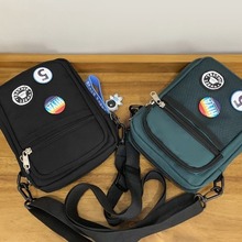 斜挎小背包男士ins日系休闲夏季单肩小挎包女韩版百搭学生手机包
