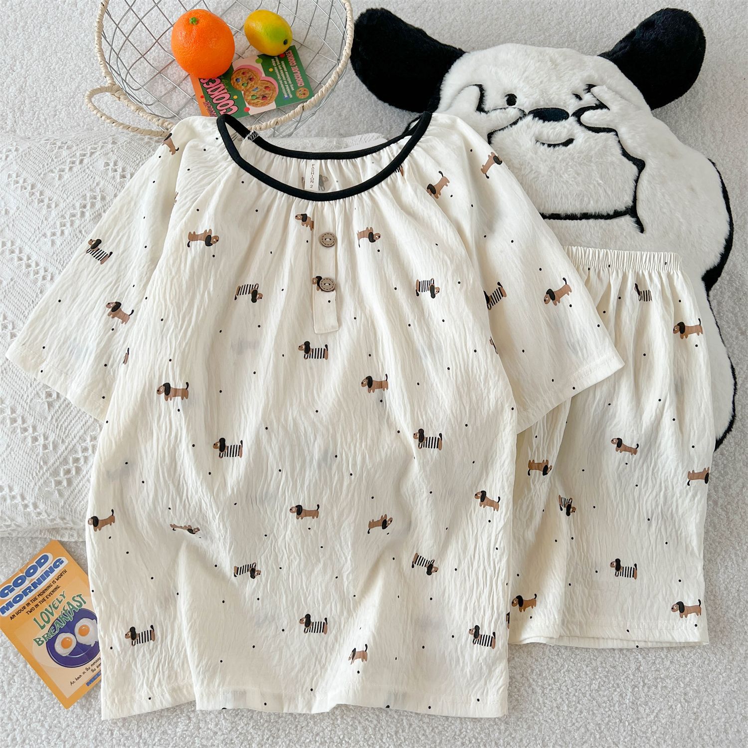 Venta al por mayor transfronteriza verano nuevo estilo pantalones cortos de manga corta botones cuello redondo nube algodón dibujos animados lindo anime pijamas estampados mujeres