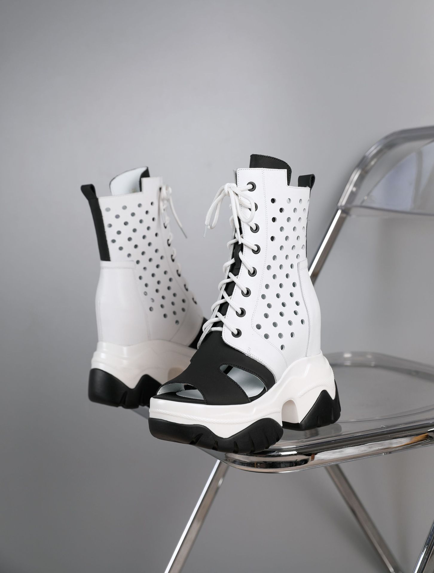 Boot nữ cổ thấp miệng cá, đế rỗng cao 12 cm, phong cách cổ điển — Màu xanh lục Nâu chi tiết 12