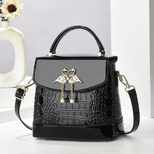 �W�tС����Ů2025�¿��{�~�y���Ůʿ����С���μ�б���Ů��