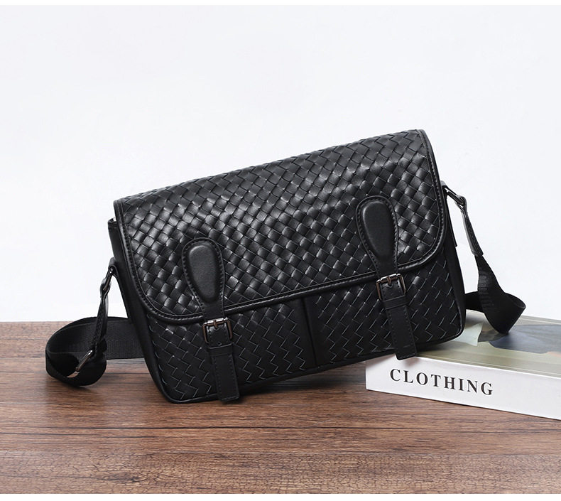 Túi đeo chéo nam da bò thật dệt bện, đeo vai, sức chứa lớn 29×11×17 cm — Màu đen da bò bện chi tiết 3