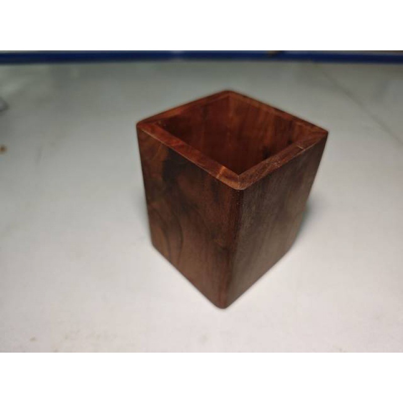 펜 컨테이너 블랙 호두