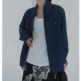 工厂 2025秋新款复古小尖领水洗牛仔棉衬衫/深蓝色外套女一件代发