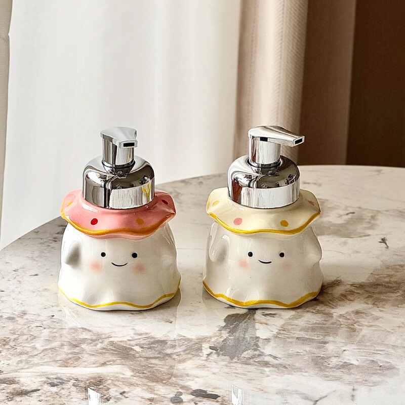 新しいかわいい手指消毒剤泡ボトル浴室のシンククリエイティブプレスボトルシャンプーとシャワー詰め替えボトル|undefined