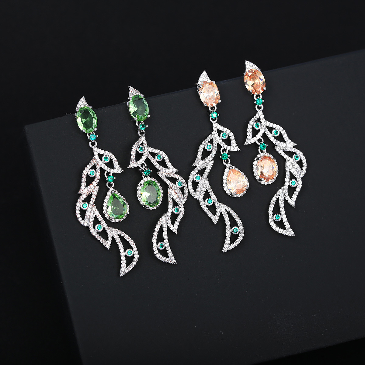 Geometric accessory