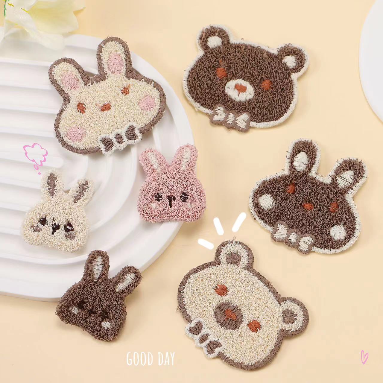 卡通动物兔子小熊刺绣布贴 儿童服装辅料针织毛线头饰装饰品配件