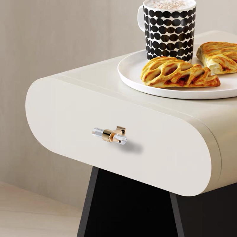 Acrílico larga manija de la puerta del gabinete moderno minimalista oro cristal transparente cajón armario de lujo luz manija de la puerta