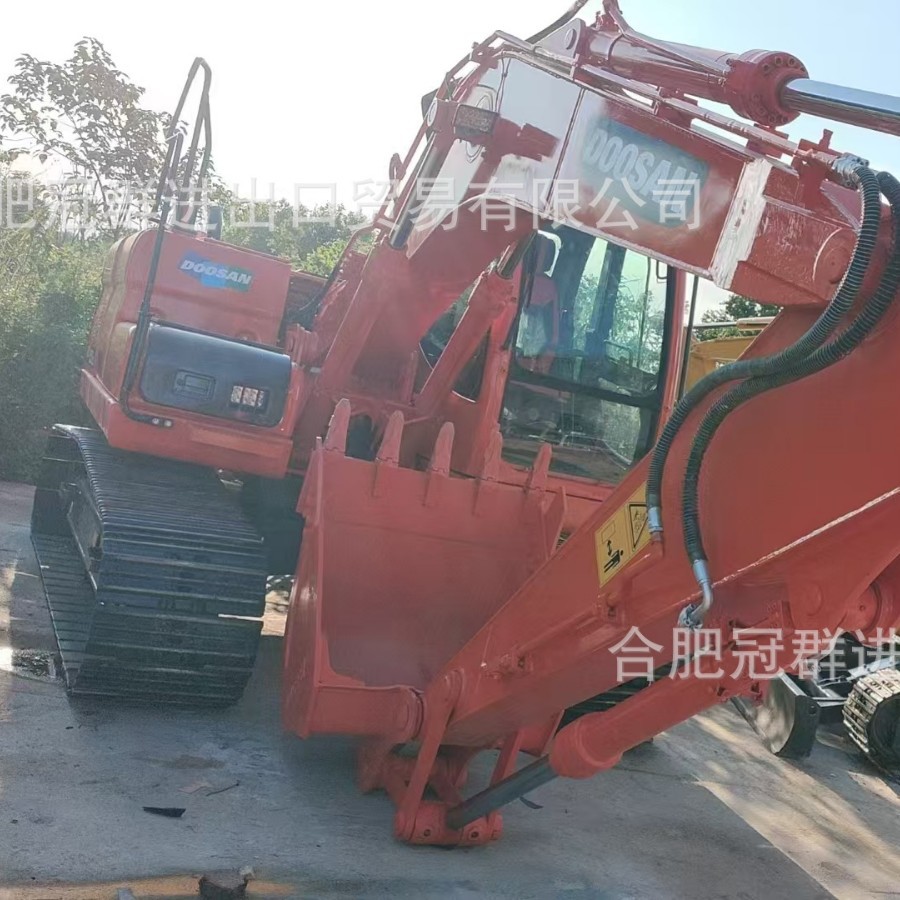 Excavadora DX150 225 220 suministro directo transfronterizo adquisición de comercio exterior Carter Hitachi Volvo