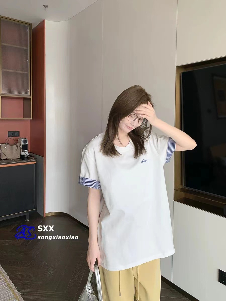 하얀색