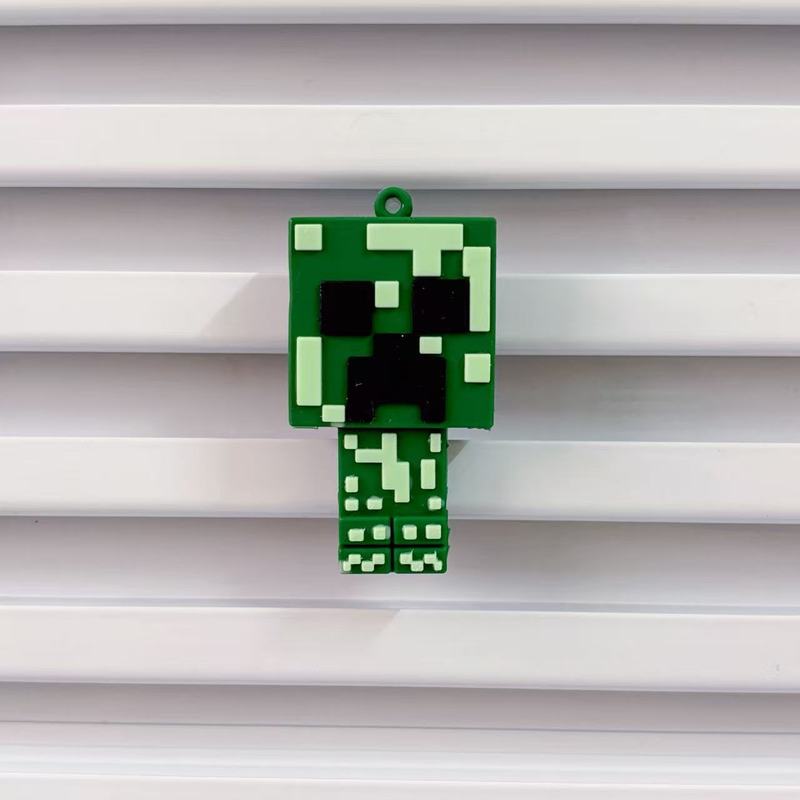 クリエイティブな売れ筋の Minecraft 周辺機器 Minecraft キーホルダー スクールバッグ ペンダント 漫画バッグ ペンダント 人形|undefined