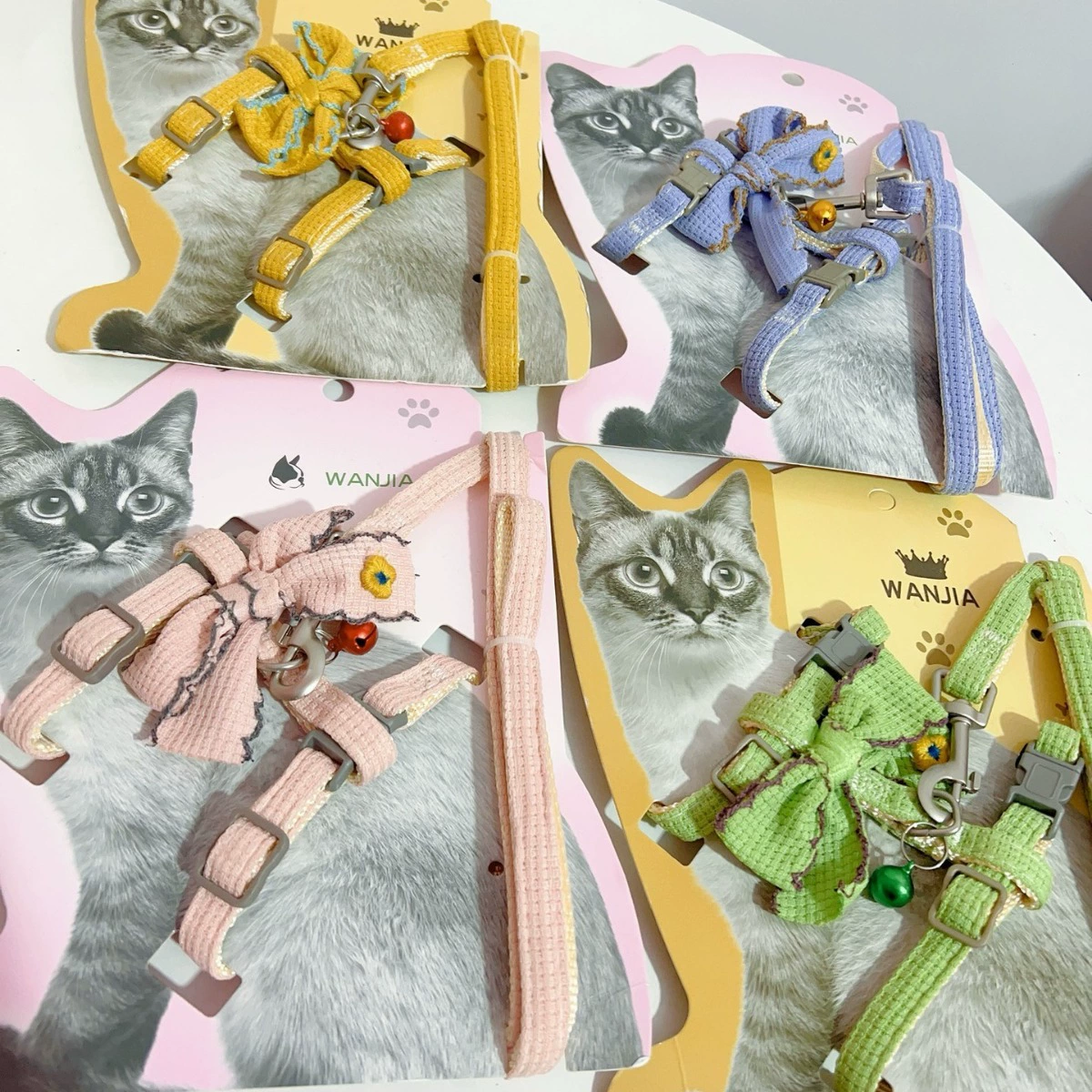 Кошачий поводок