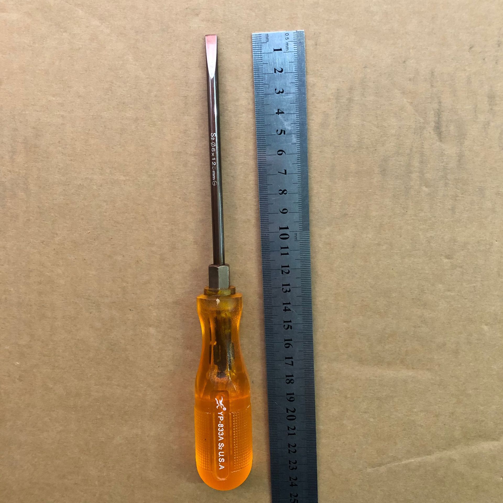 6x125 una palabra (1 caja de 16) 1 caja pesa 1,95 KG