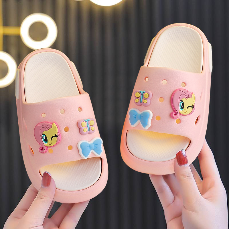 Pony Baoli verano nuevo estilo EVA para padres e hijos arrastre casa al aire libre lindo baño de dibujos animados baño sandalias y zapatillas antideslizantes