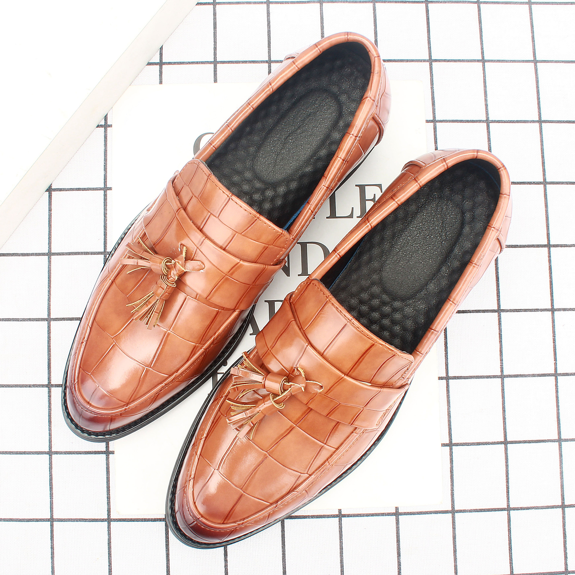 ƤЬ���¿��ļ���ʿƤЬ������װӢ�װٴ����г���������Ь7765