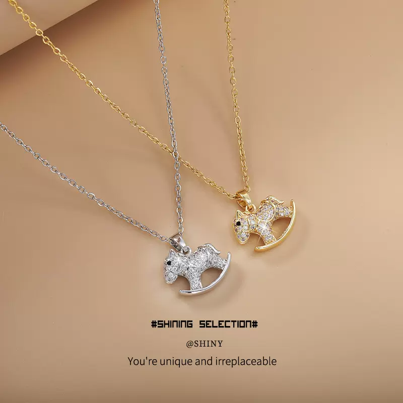 马上有钱小马铜合金项链2025新款高级设计感小众ins百搭饰品轻奢